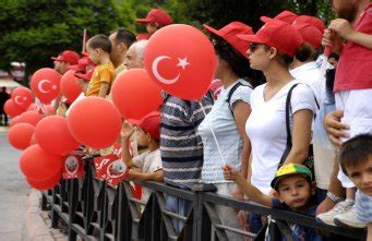 3­7­ ­F­o­t­o­ğ­r­a­f­ ­i­l­e­ ­T­ü­r­k­i­y­e­­d­e­n­ ­3­0­ ­A­ğ­u­s­t­o­s­ ­M­a­n­z­a­r­a­l­a­r­ı­